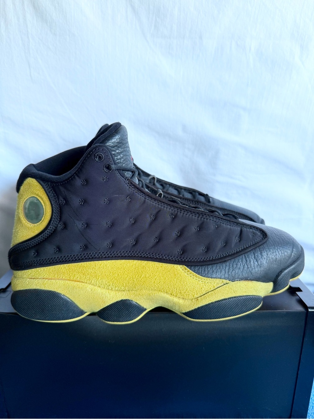 AUTHENTIC Jordan 13 Retro Melo Class of 2002 size 10.5 414571-035 2018 PRE-OWNED